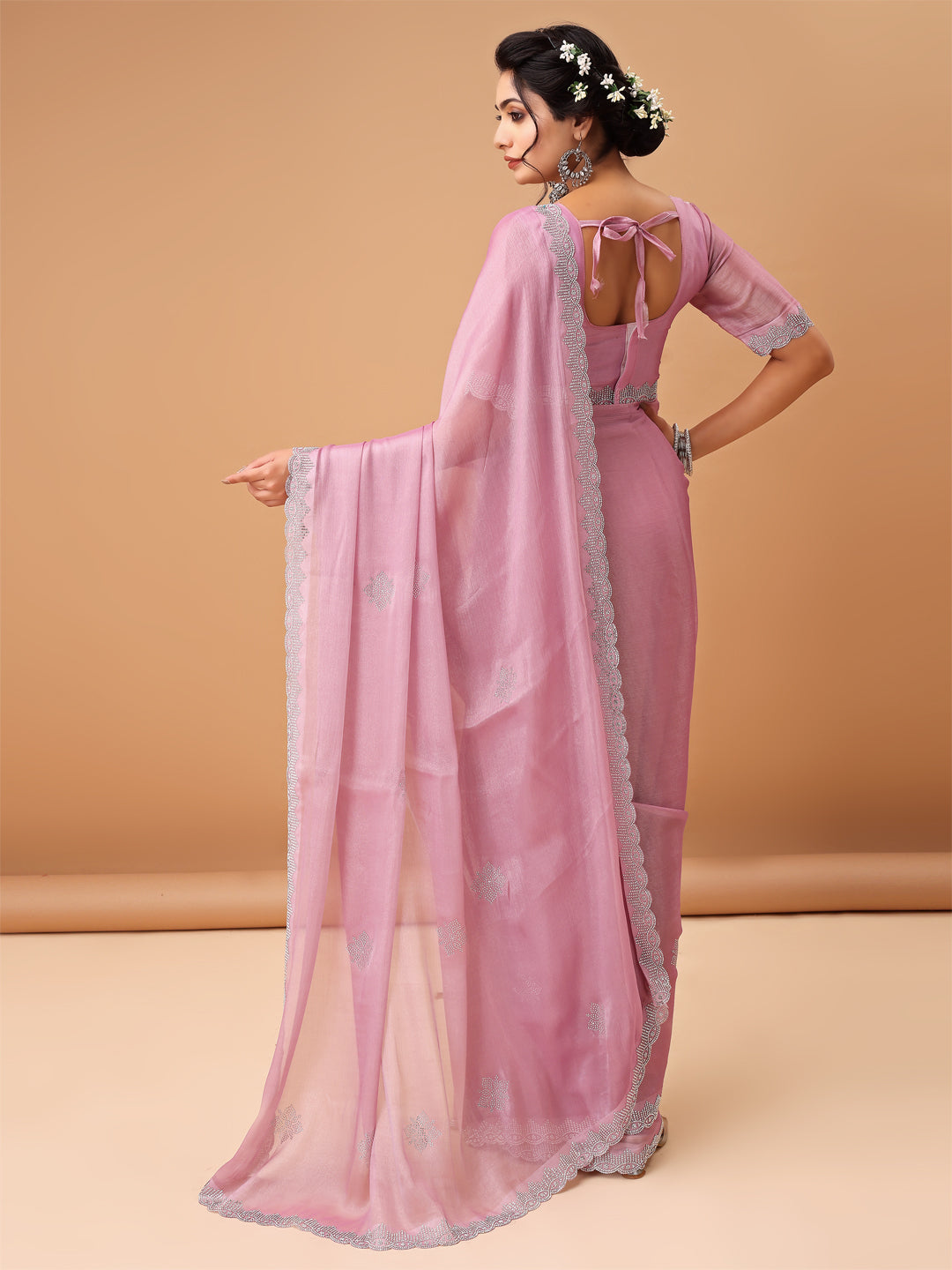 Lavender Allure: Modern Saree for Every Occasion