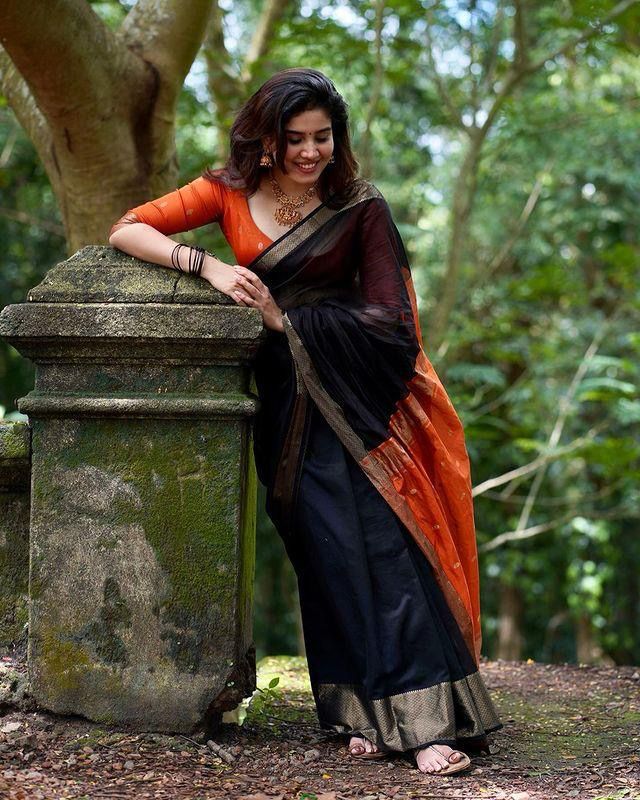 Black Lilan Soft Cotton Saree