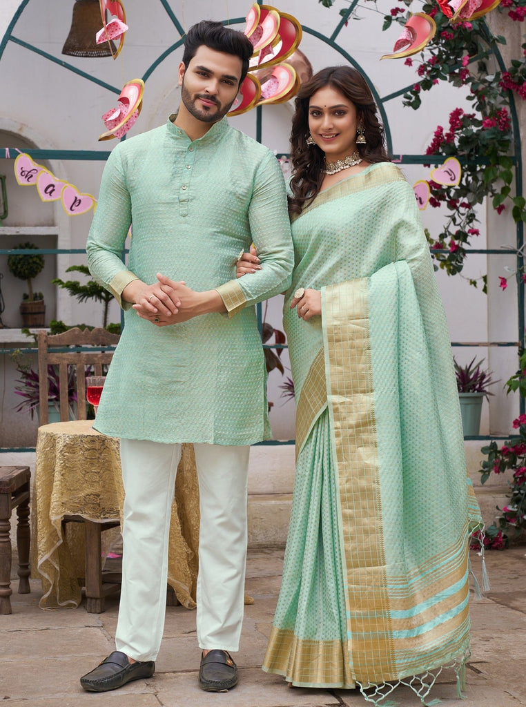 Couple dress radiating shop myntra