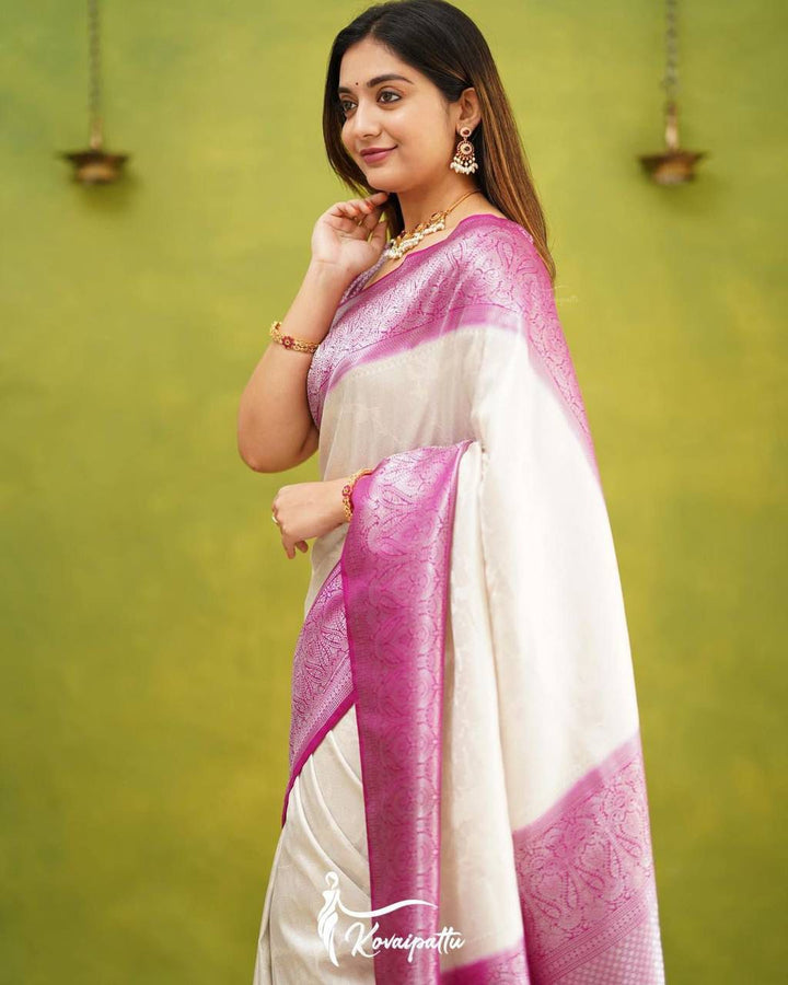 Elegant White and Pink Silk Saree with Intricate Banarasi Border