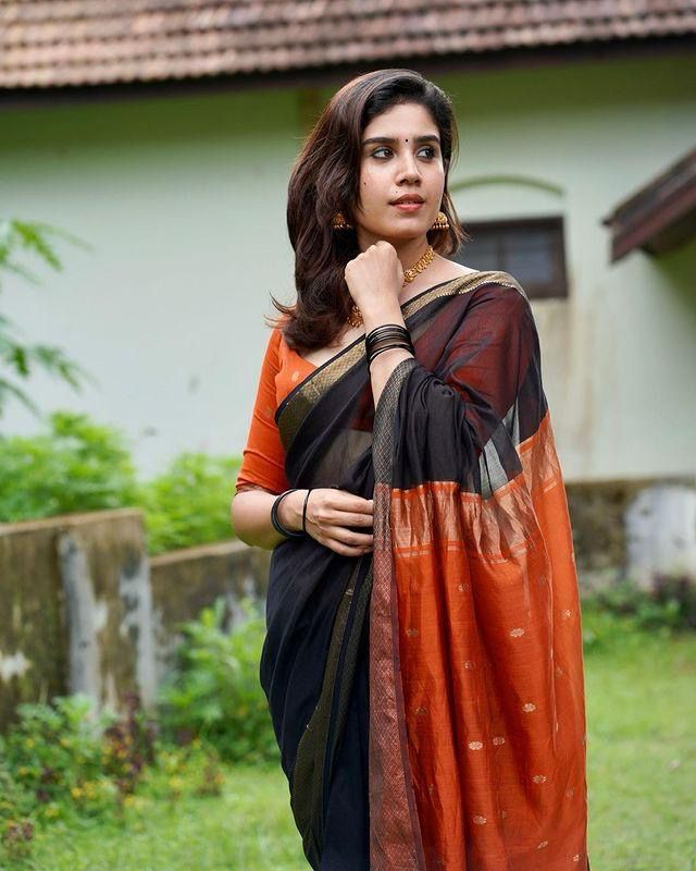 Black Lilan Soft Cotton Saree