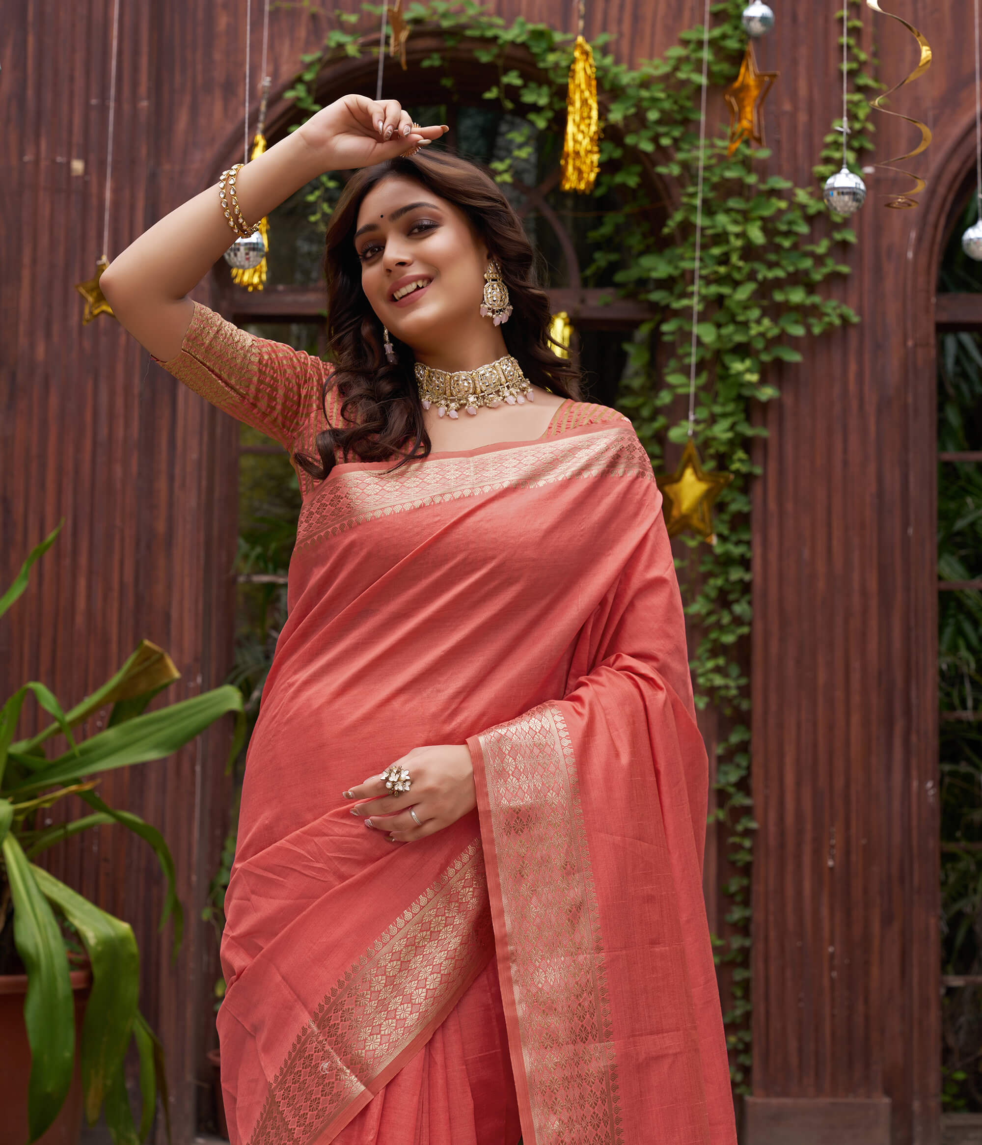 Peach Saree - Buy Peach Color Designer Saree Online at Kreeva